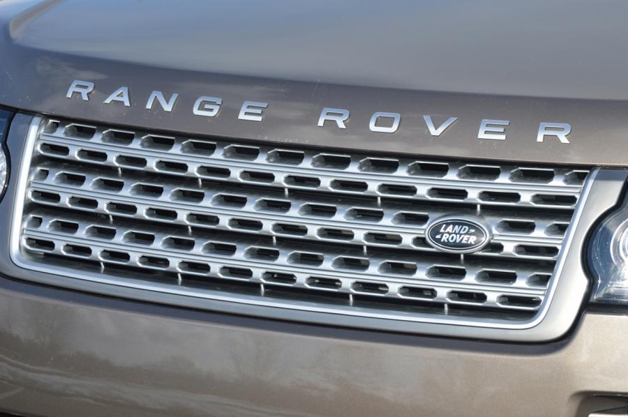 Land Rover Range Rover HSE 2014 года  (фото 7 из 32)